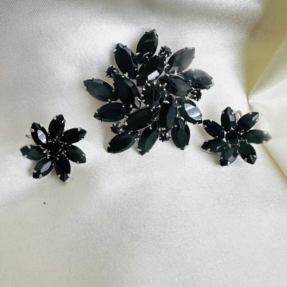 Vintage inspired jewelry